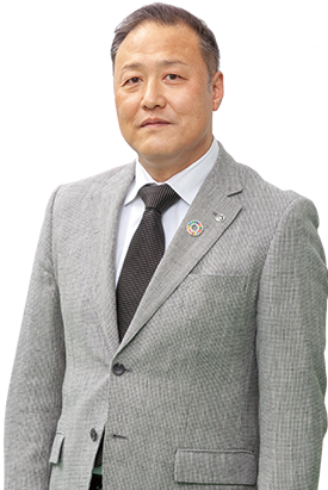 代表取締役社長　安藤　賢一